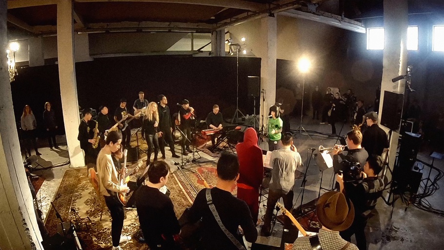 ©2022 852 Films Limited. All Rights Reserved.