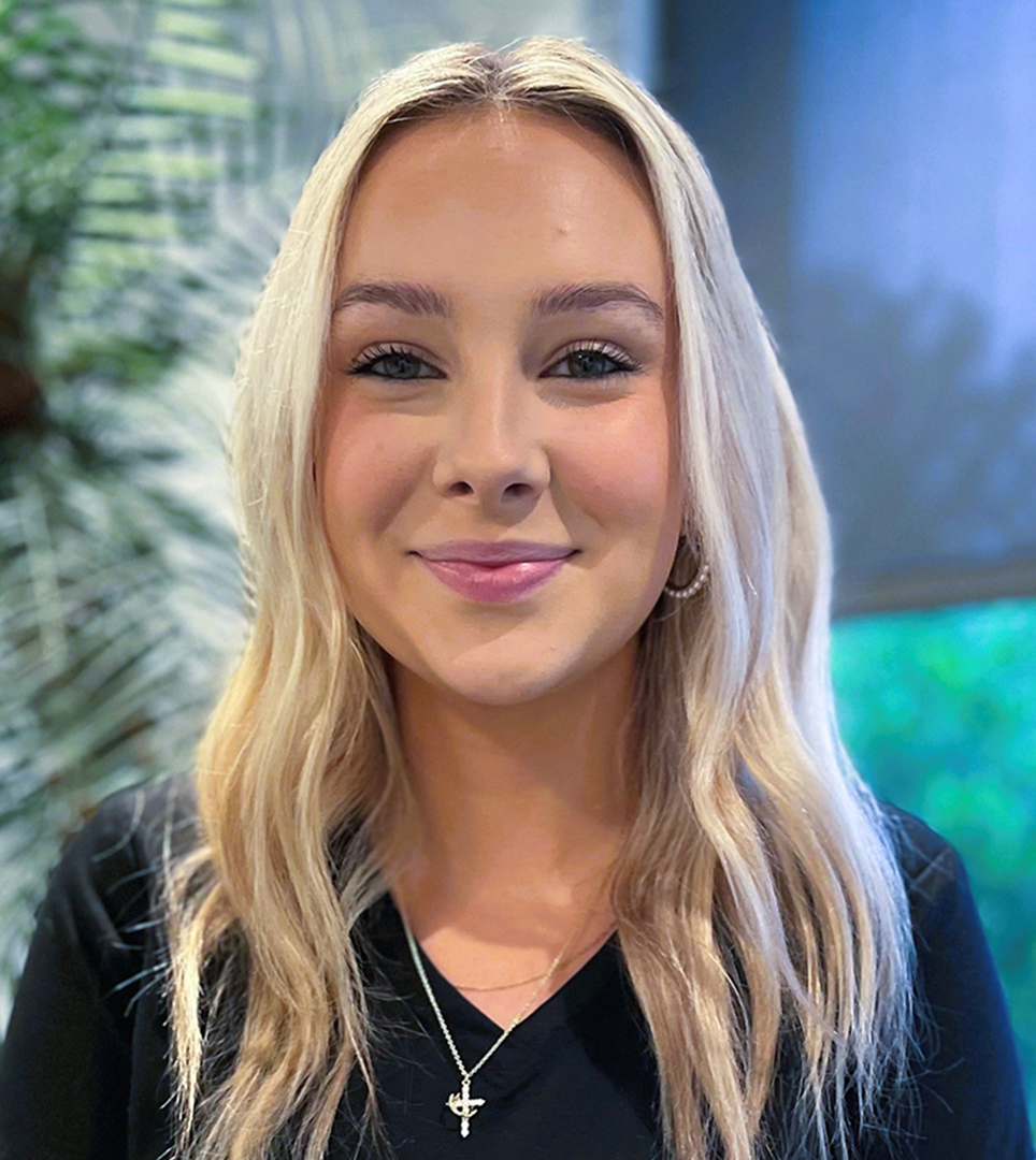 JASMINE - DA II headshot Asheville Pediatric Dentistry (828) 277-6788