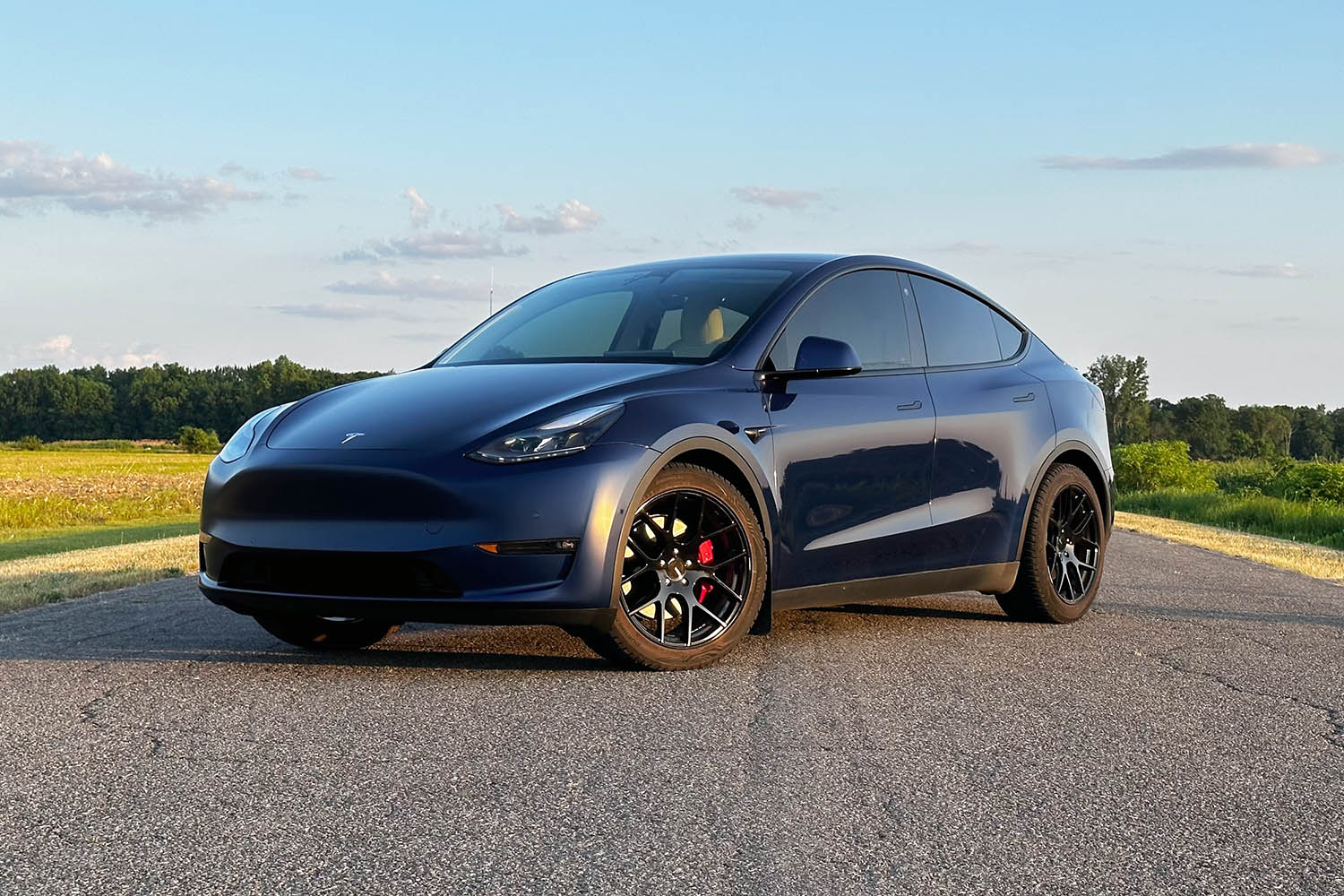 Tesla Model Y Windshield Repair & Replacement Guide