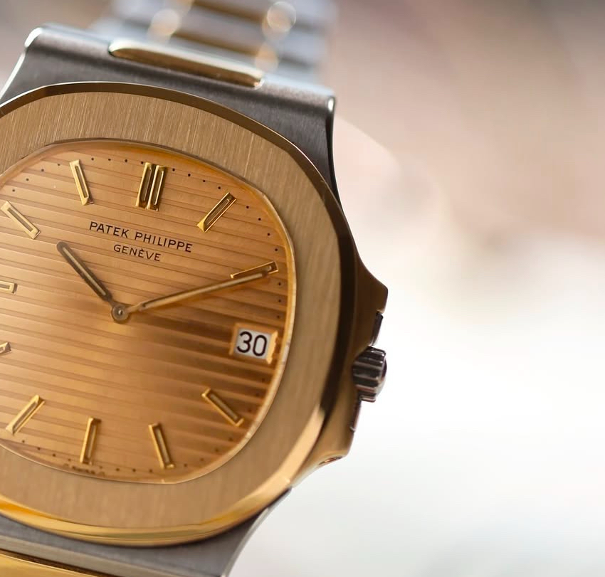 Patek Philippe Nautilus 3800/1JA Champagne Men's Watch