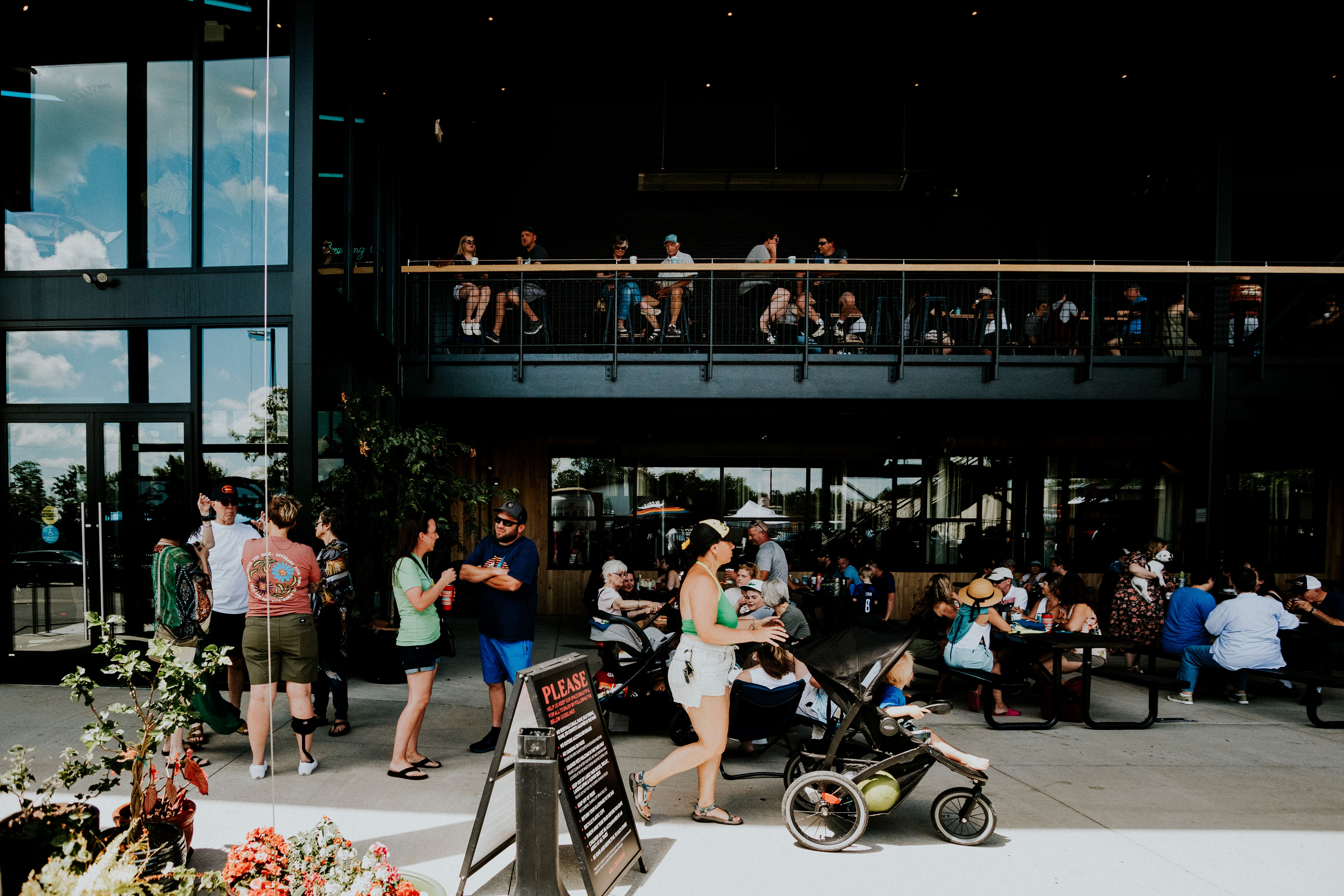 Logboat Brewing Co. Provides Delicious Beer and a Unique Experience in Columbia, MO.