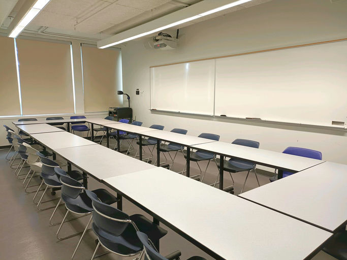 BUCH D214 - Image Gallery 4