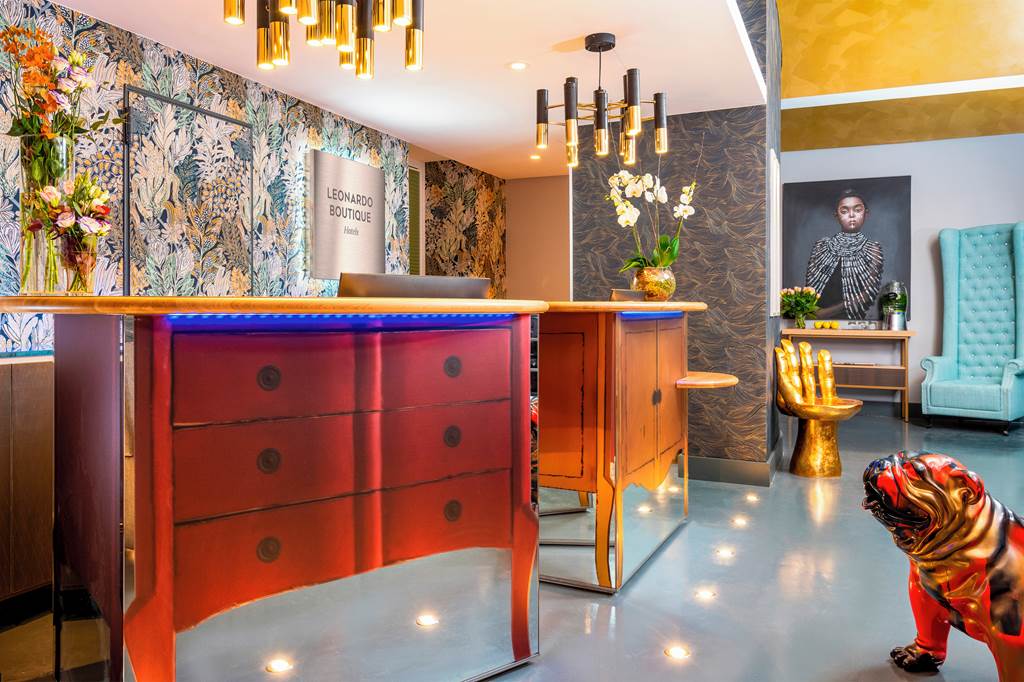 FCO_71825_Leonardo_Boutique_Rome_Termini_0724_64.jpg