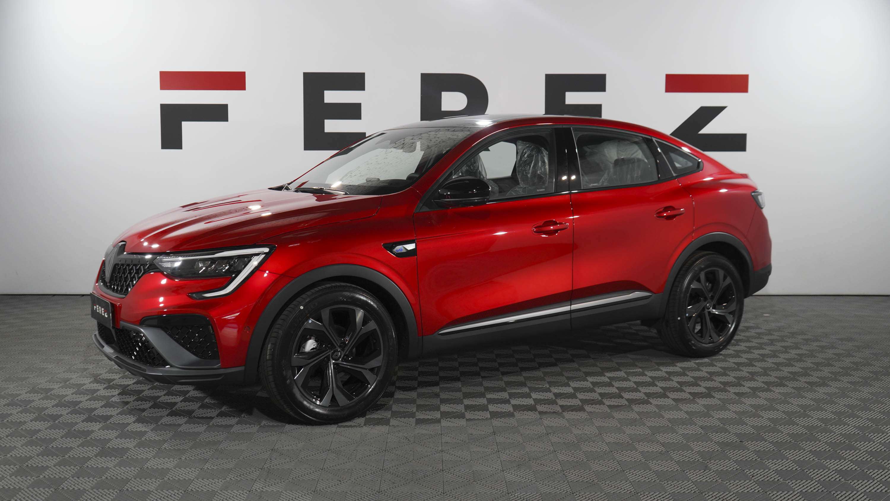 renault ARKANA 1.3 E-TECH HYBRID AT