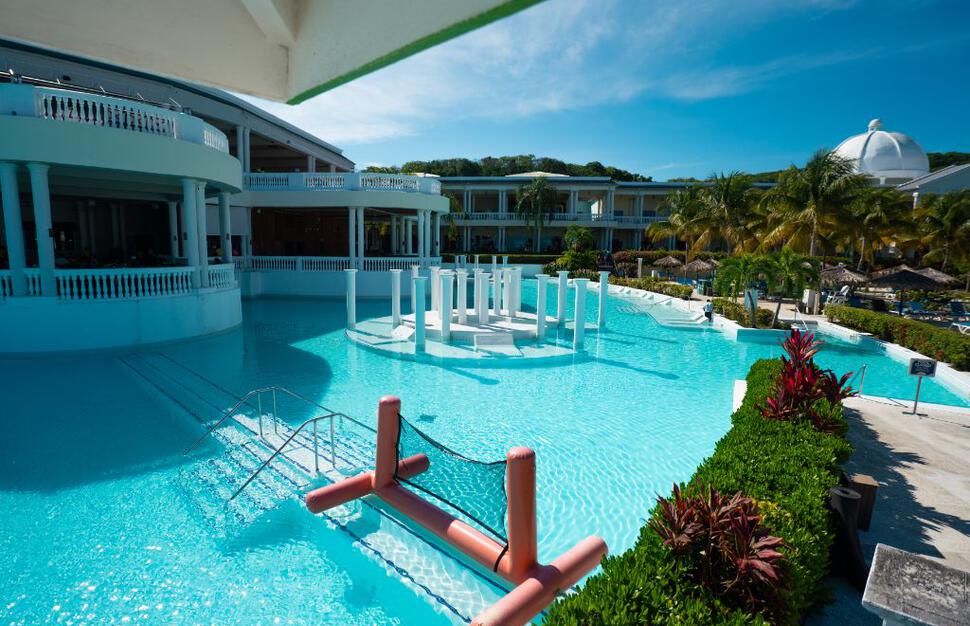 Grand-Palladium-Jamaica-Resort-Spa-6.jpg