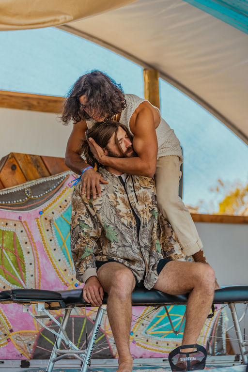 UW25_0328_AdrianThePhotographer_UnlockYourSpine-7202 (1).jpg