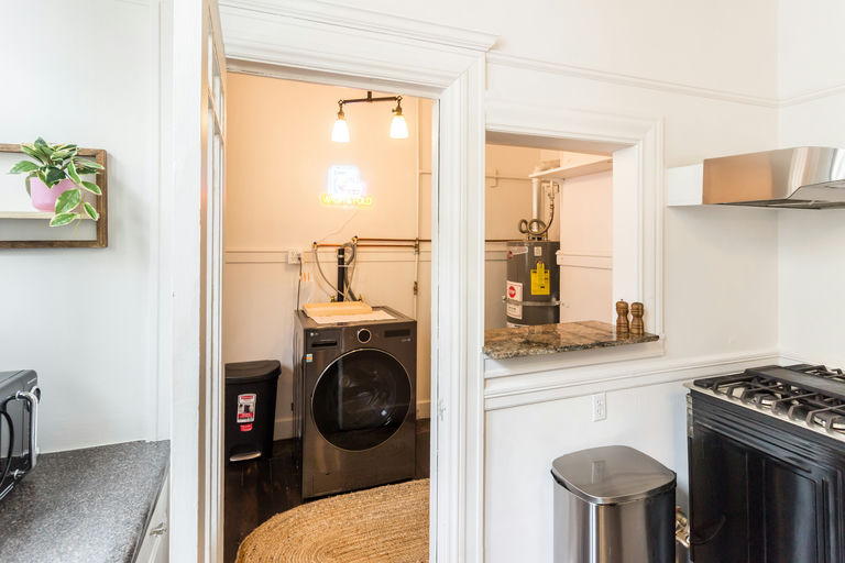 More Images - Image 3