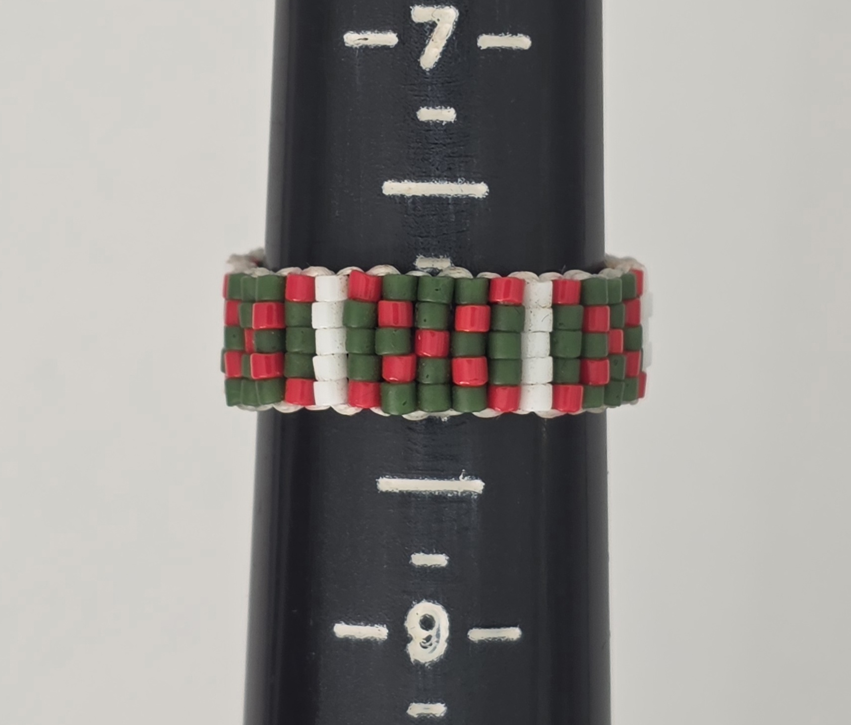 Beaded Ring — Winter Berry Checkered