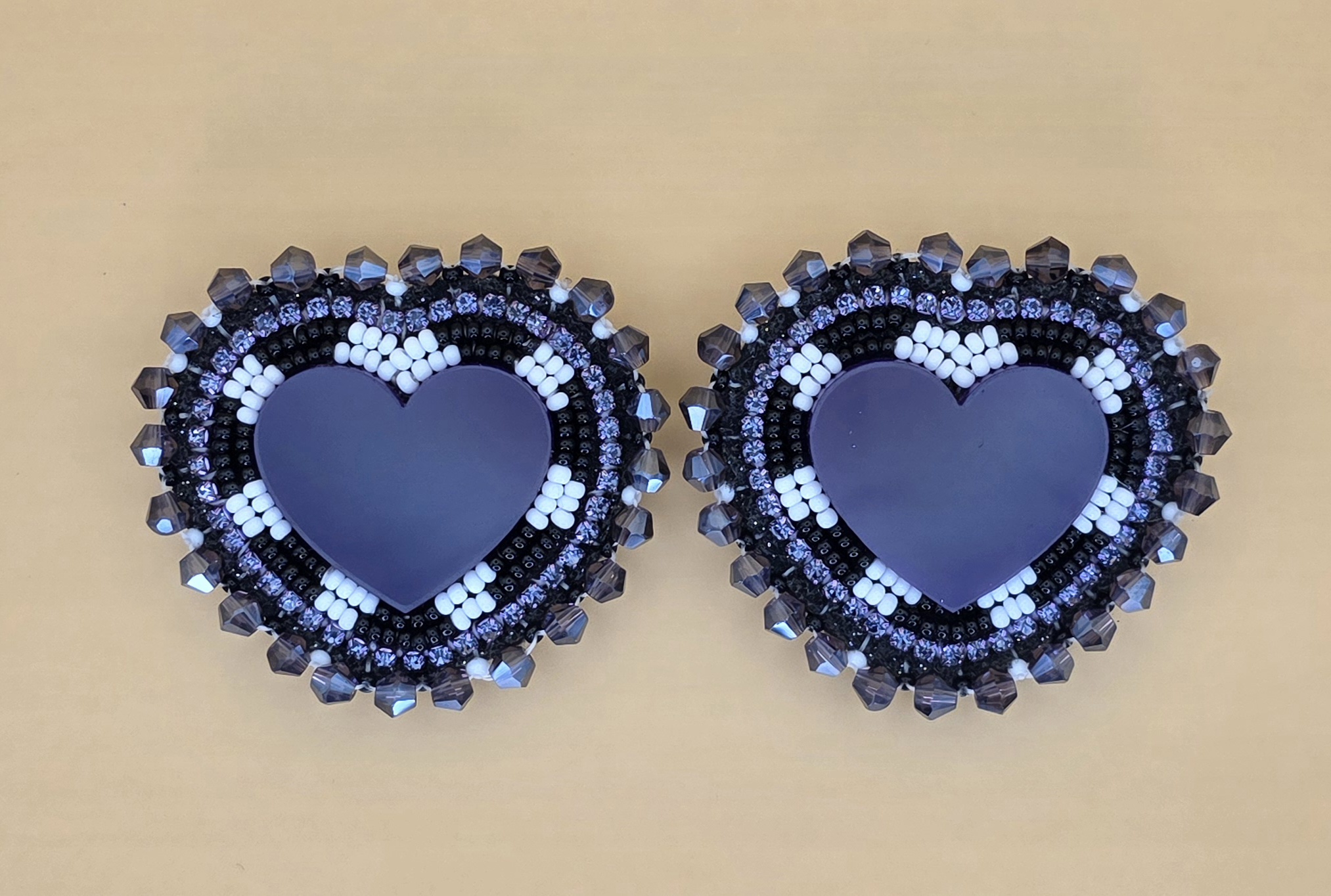 Heart Earrings — Smoke & Moonlight