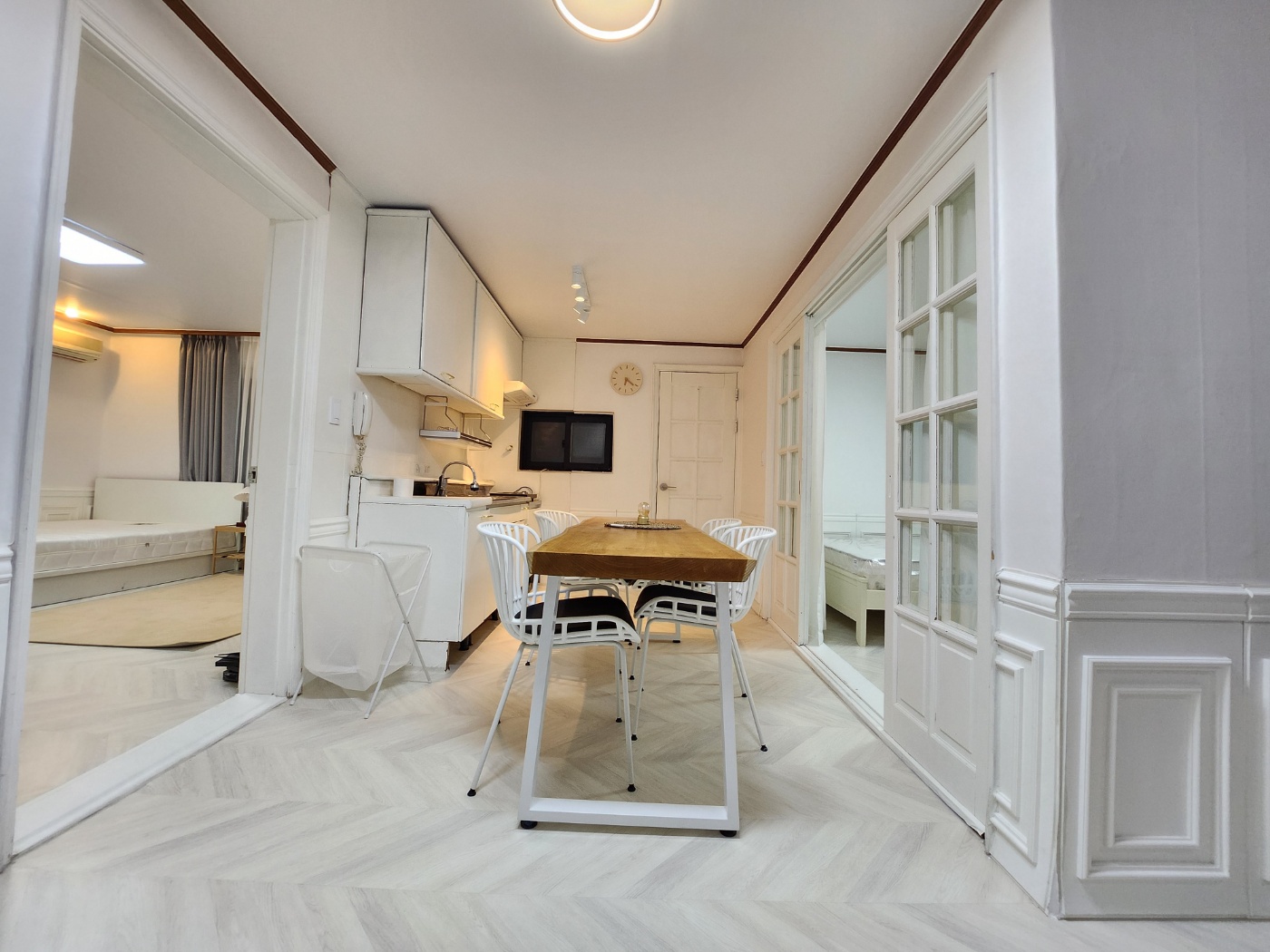 THE NOOK Stay Hongdae 327 #2 2