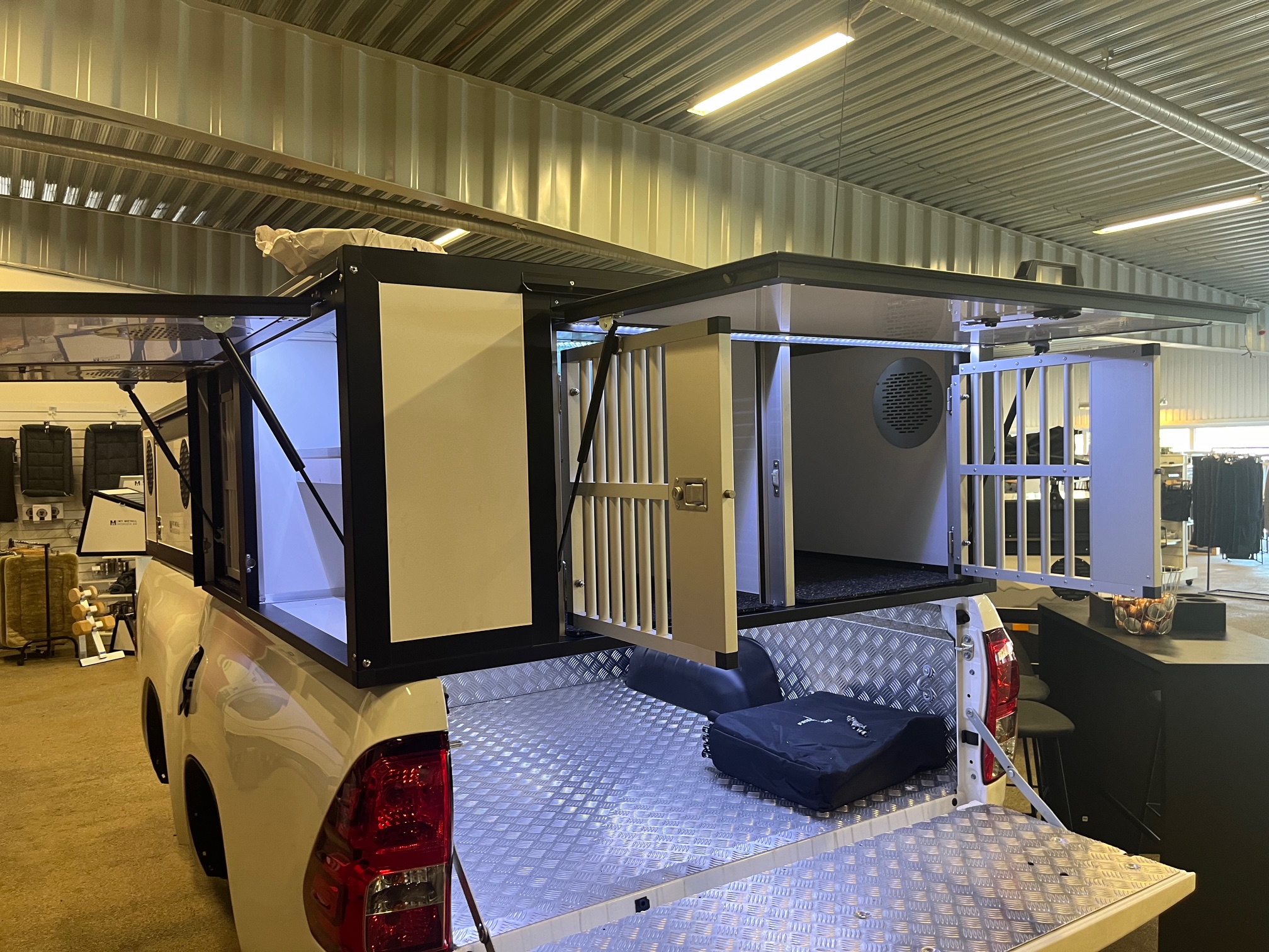 Ny modell 2024, modellnamn 41S, passar alla pickuper