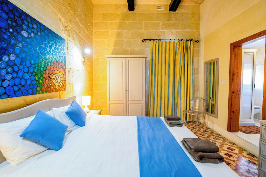 MLA_79939_Gozo_Villas-_Girardu_Three_Bedroom_Villa_0119_10.jpg