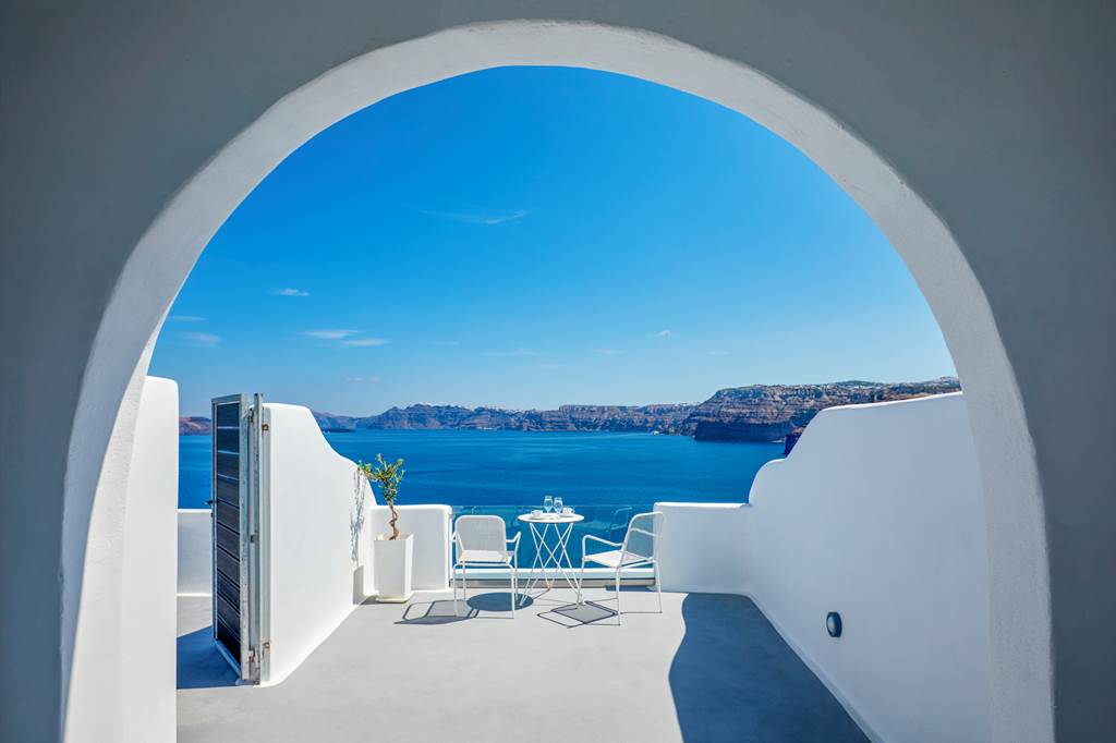 JTR_85504_Santorini_View_Hotel_0523_03.jpg