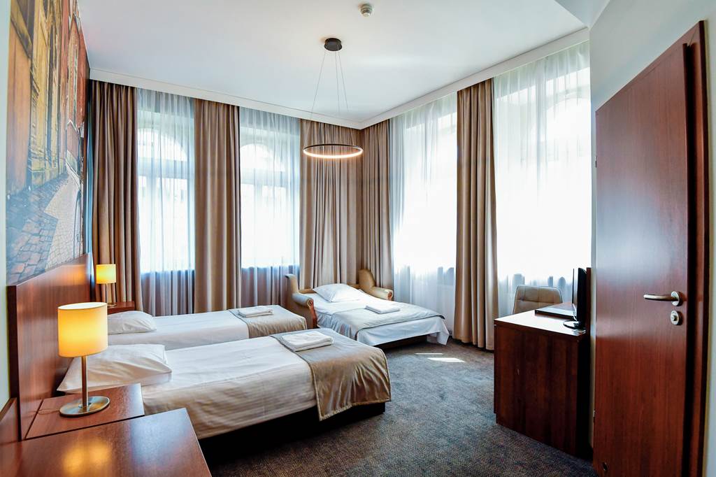 KRK_70233_Hotel_Downtown_Krakow_0823_01.jpg