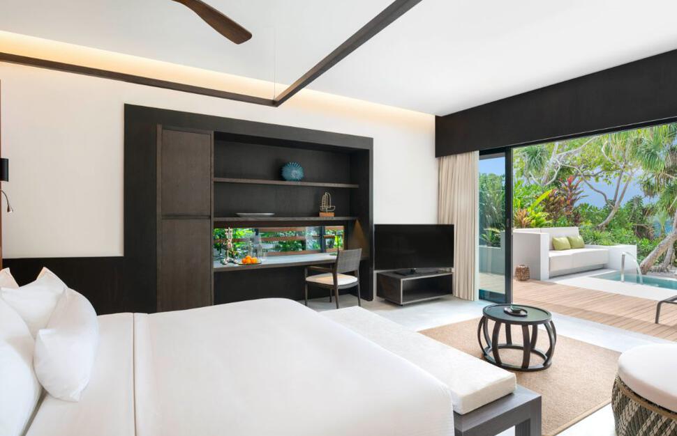 The-Westin-Maldives-Miriandhoo-Resort-2.jpg