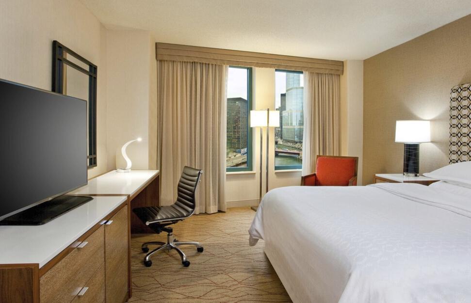 Sheraton-Grand-Chicago-14.jpg
