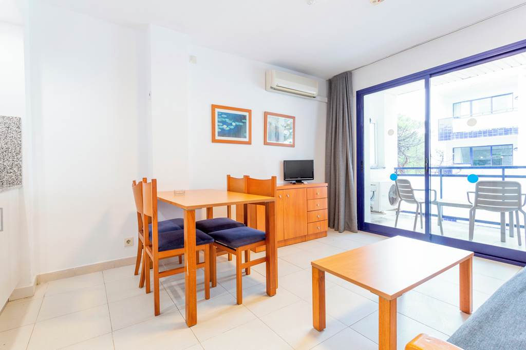 REU_71856_Pins_Platja_Apartments_0919_07.jpg