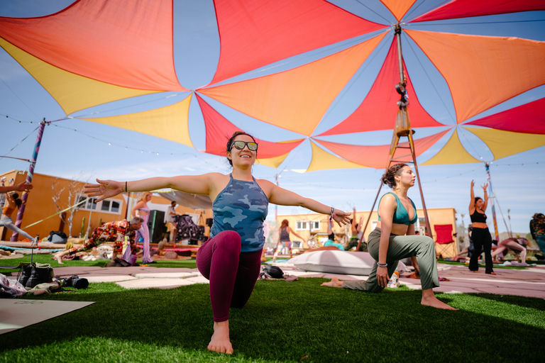 160. UW-23-@stefman_-09545-(Sunday, Umbrellavation Oasis, Workshop, Yoga).jpg