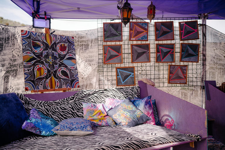 066. UW-23-@stefman_-09726-(Art Installations, PG Squirt House, Saturday).jpg