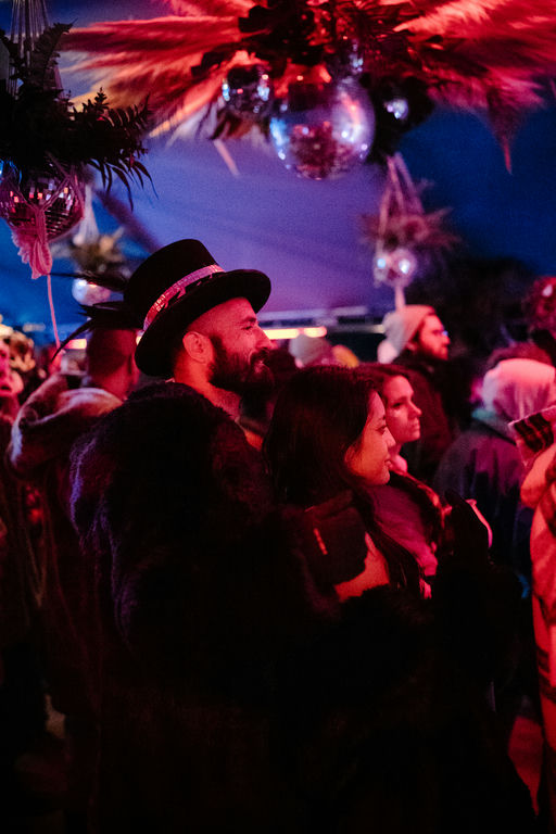 220. UW-23-@stefman_-02141-(Castillo, Crowd, Monday, Renegade Stage).jpg