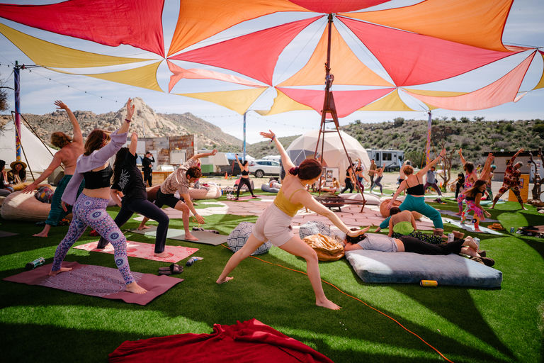 164. UW-23-@stefman_-09643-(Sunday, Umbrellavation Oasis, Workshop, Yoga).jpg