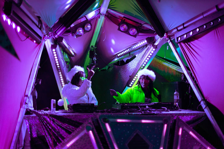 AUF23_Raecola_@hazzyvision