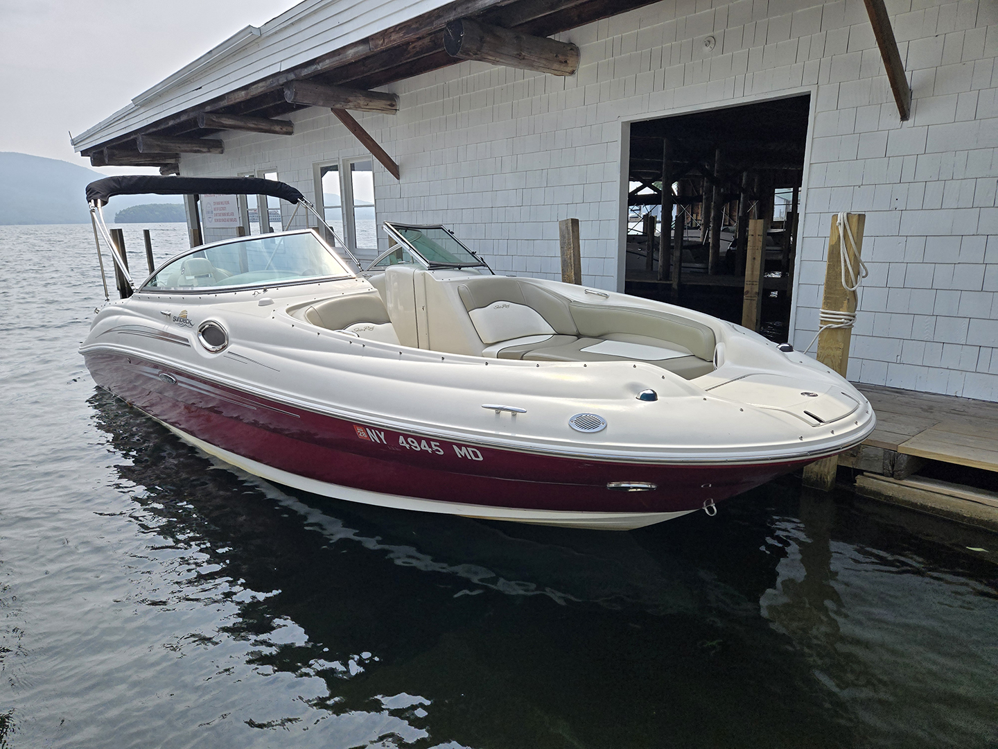 2007 Sea Ray 240 Sundeck