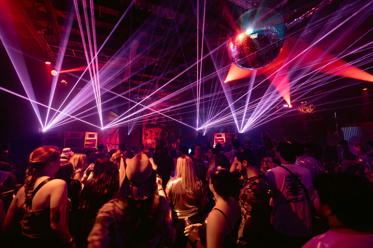 Umbrella Weekender 2026 Sacha Robotti by @moonbeam.films