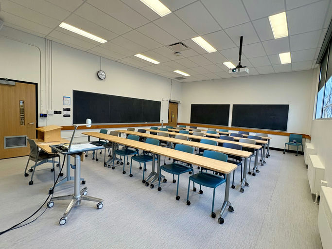 HENN 302 - Image Gallery 1