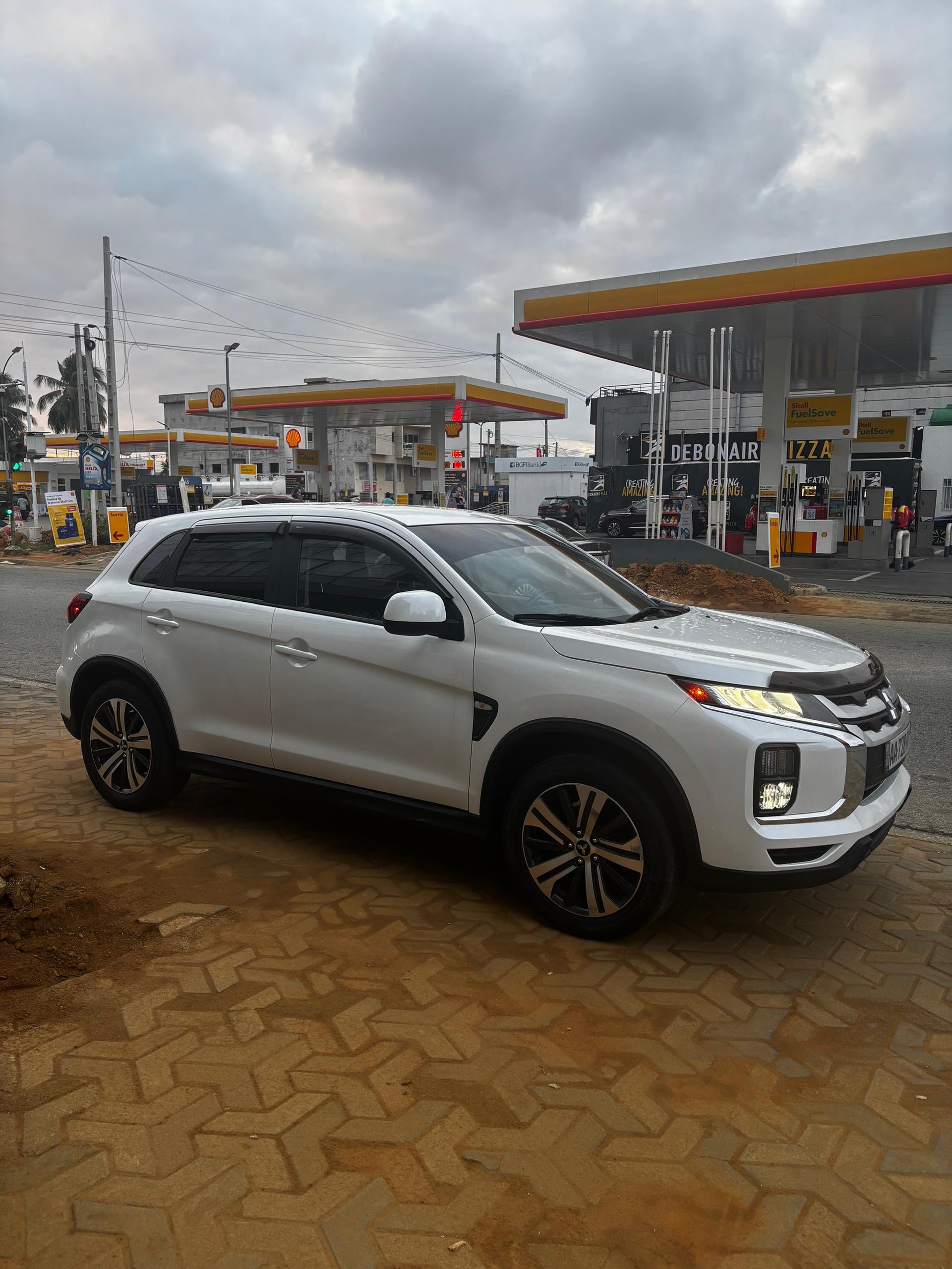 Mitsubishi asx 2021 - Miniature 3