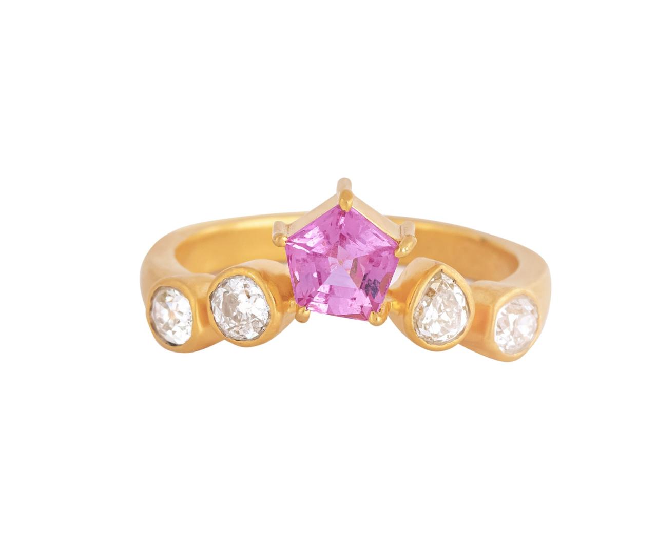 PLAYFUL BLOOMED GOLD PINK SAPPHIRE & DIAMOND RING
