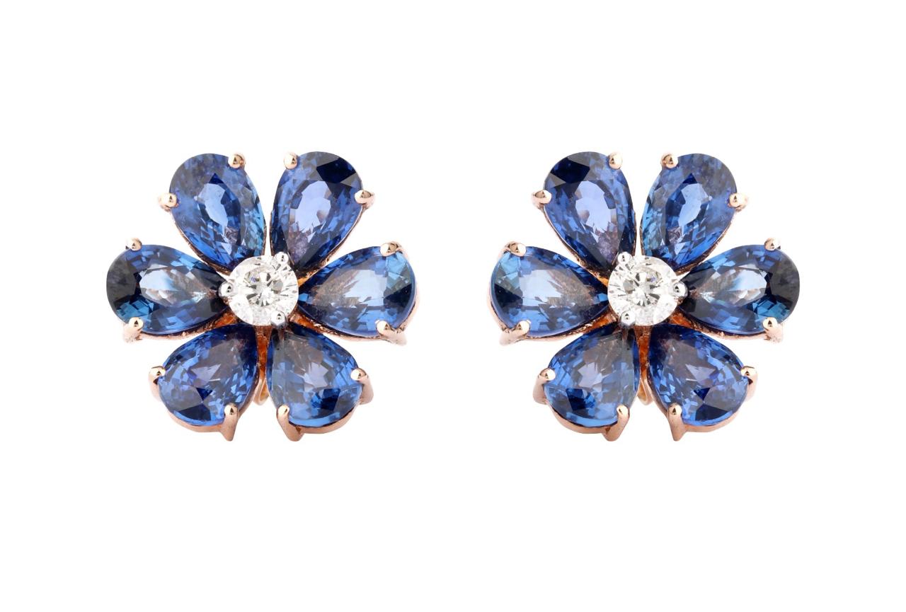 BLUE SAPPHIRE & DIAMOND FLOWER STUD EARRINGS