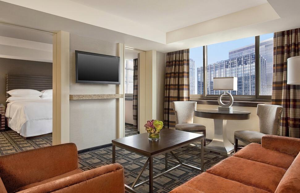 Sheraton-New-York-Times-Square-Hotel-9.jpg