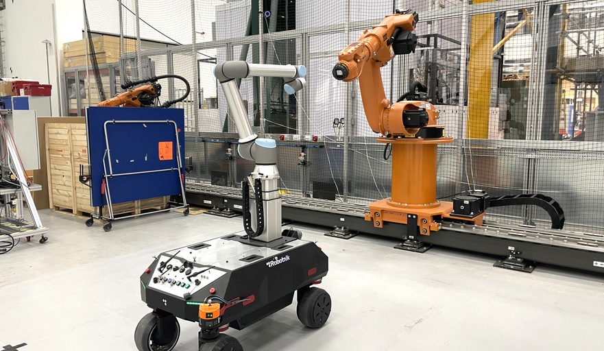 Applied Offsite and Onsite Collective Multi-Robot Autonomous Building Manufacturing