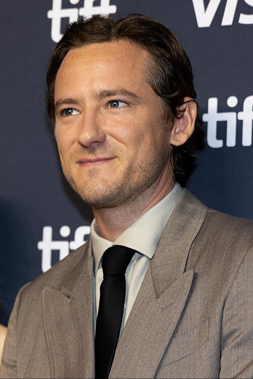 Lewis Pullman