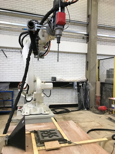 Hybrid Concrete Printing