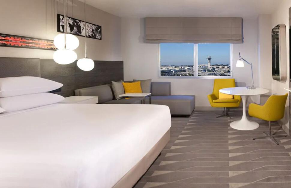 Hyatt-Regency-LAX-2.jpg