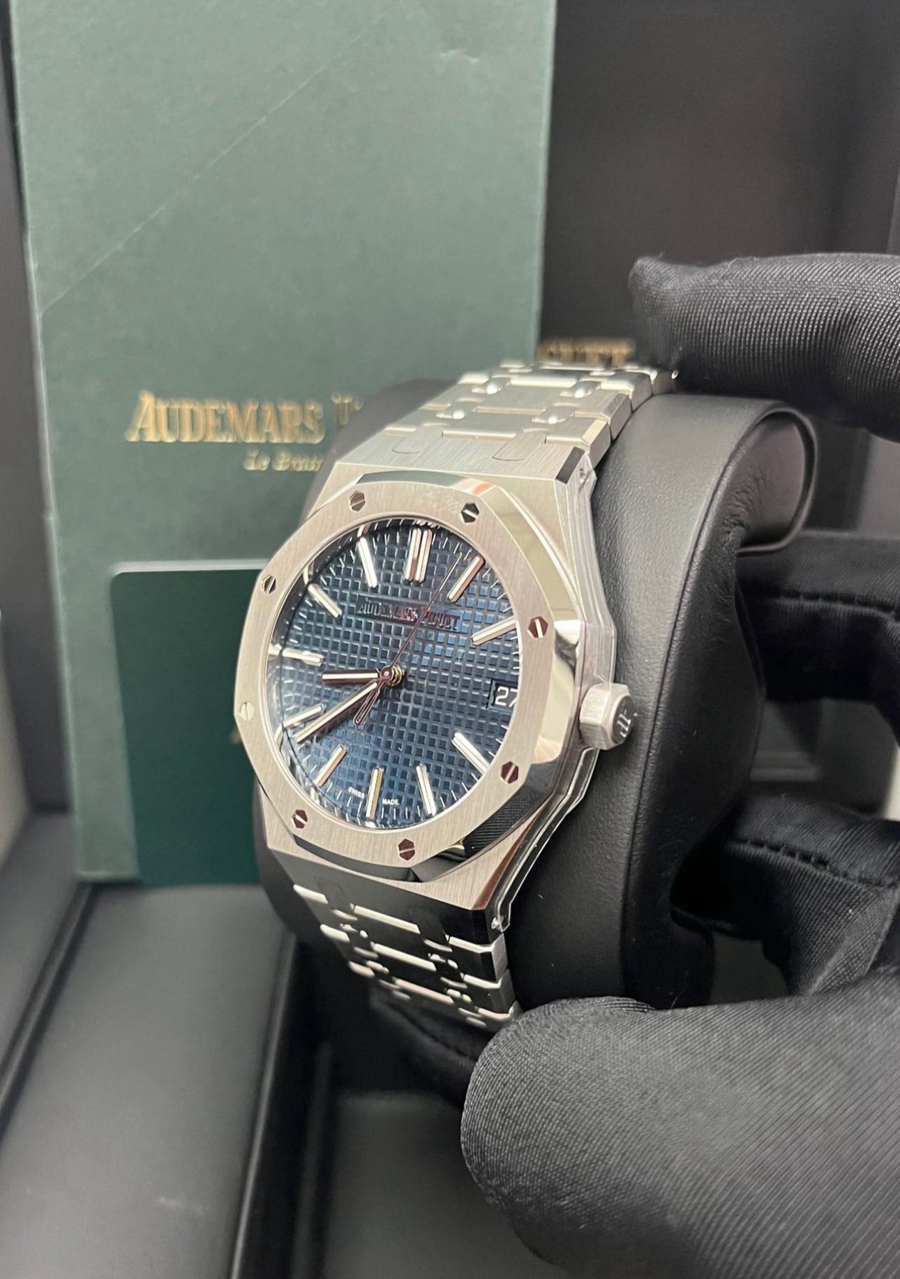Audemars Piguet Royal Oak Ref. 15510 st blue (1) — Brand New condition, authenticated by 13th Time