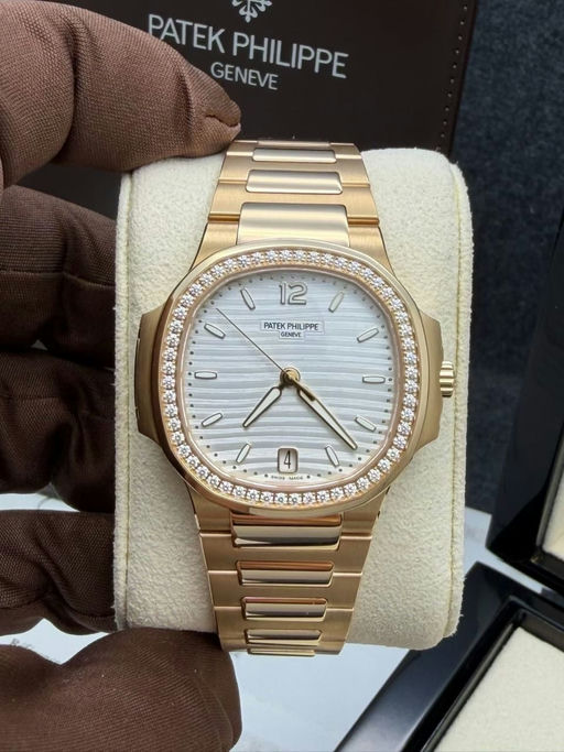 Patek Philippe Nautilus Ref. 7118/1200r White — Like New, authenticated by 13th Time