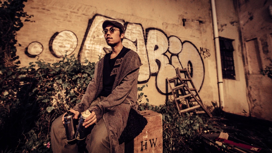 © Golden Scene Company Limited