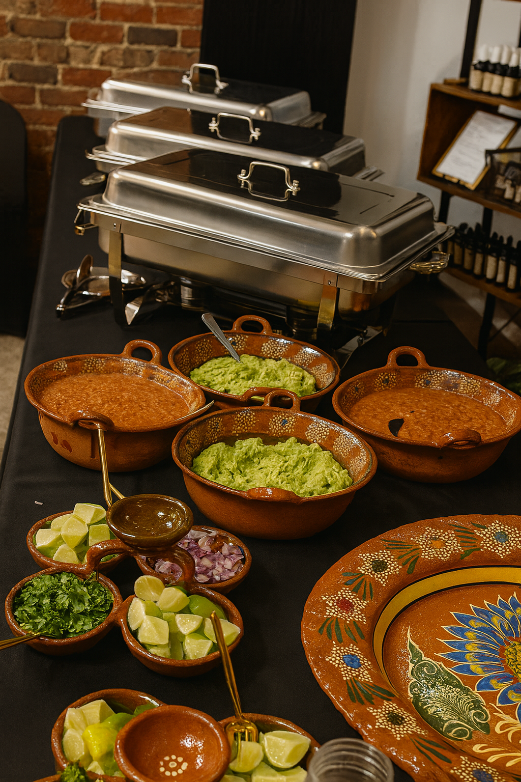 Order fresh & delicious pizza at Deuce Pub & Pit in Columbia, MO.