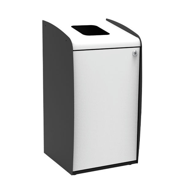 Roxy (Door) Waste sorting