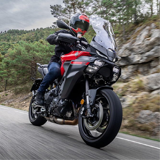 Yamaha TRACER 9