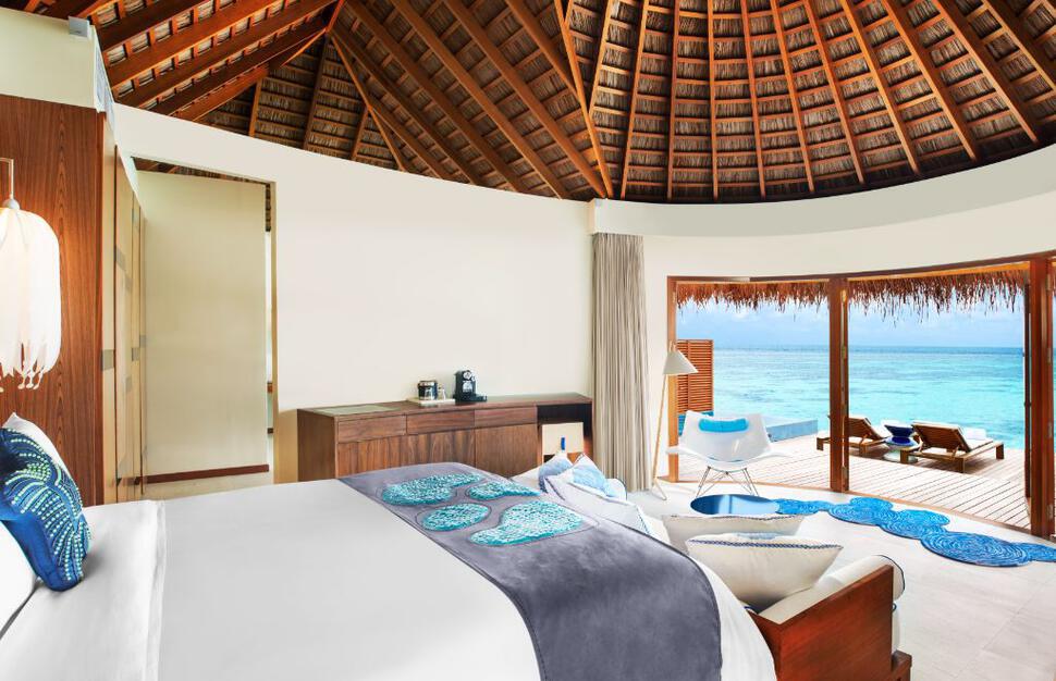 W-Maldives-Retreat-Spa-2.jpg