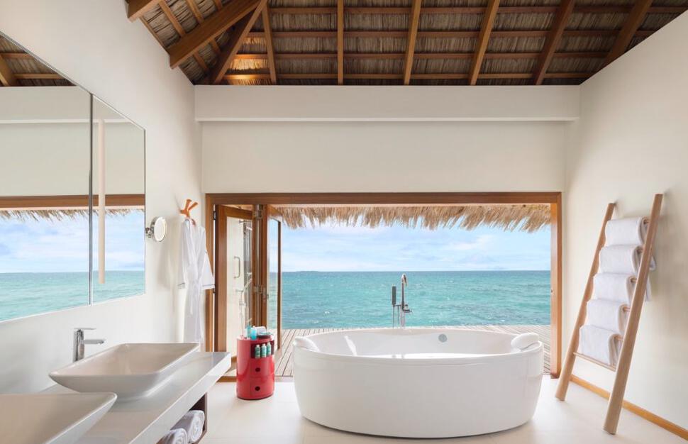 W-Maldives-Retreat-Spa-18.jpg