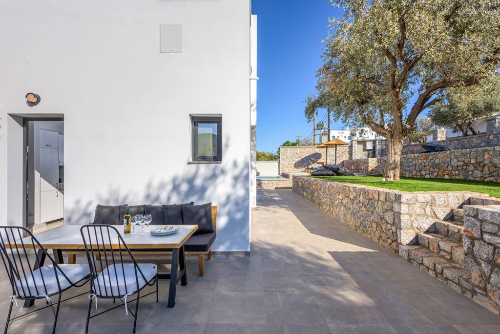 RHO_77912_Villa_Lambis_Athina_0118_14.jpg