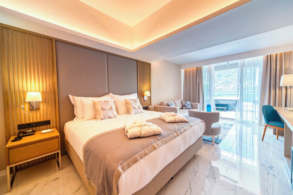 DBV_83690_Blue_Kotor_Bay_Premium_Spa_Resort_0223_02.jpg