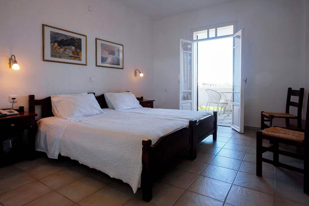 JSI_82303_Akistis_Hotel_Skopelos_0320_04.jpg
