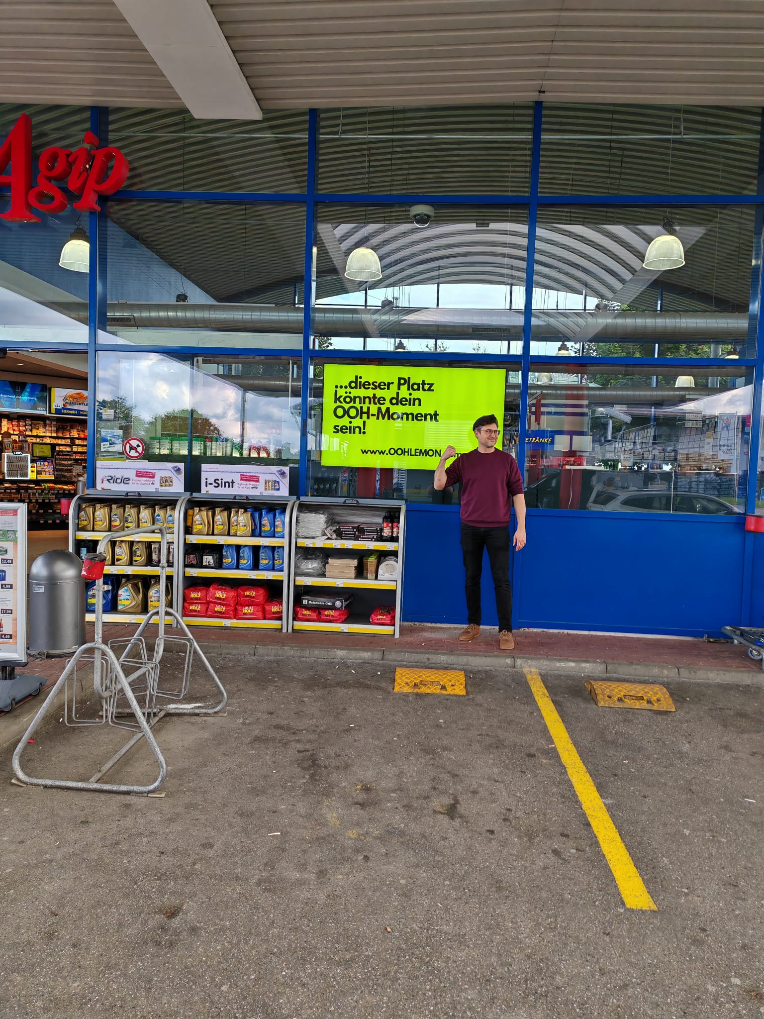 Tankstelle Elsser Schaufenster - Bild 1