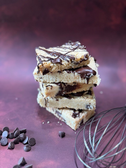 Hot wings served at Deuce Pub & Pit in Columbia, MO.